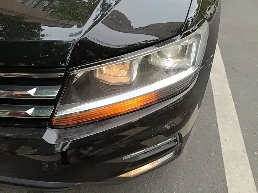 Volkswagen Tiguan L 2019 Facelift 280TSI Auto 2WD Panorama Comfort China VI фото 24