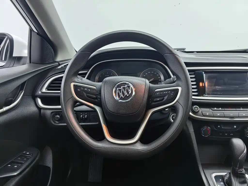 Фото 11 - Buick Excelle