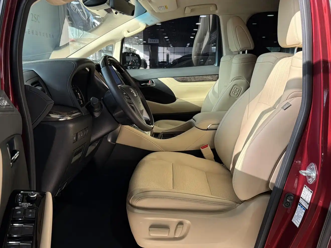 Toyota Alphard 2021 Hybrid 2.5L Premium фото 6