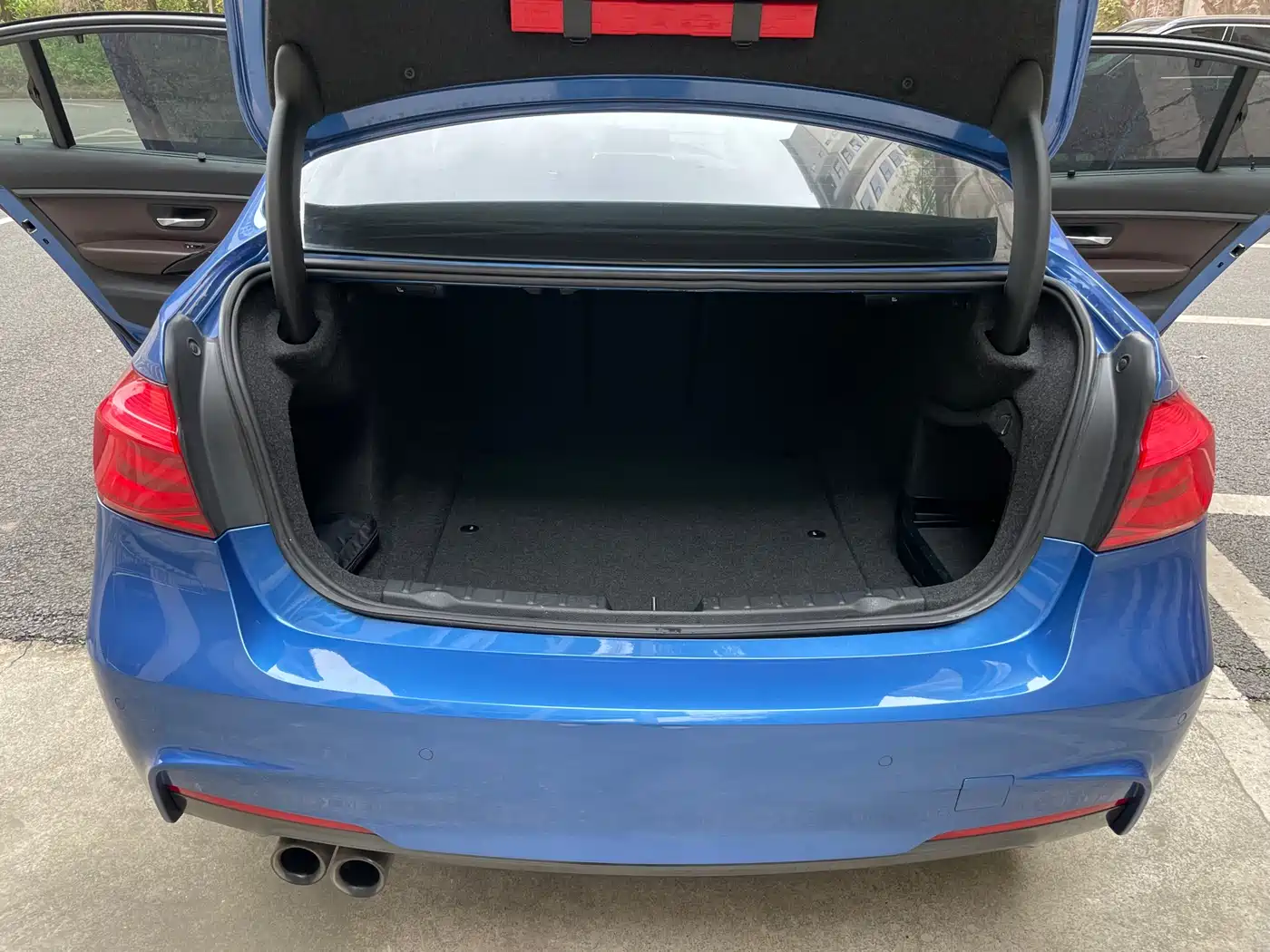 BMW 3 Series 2018 320Li Leading M Sport Package фото 20
