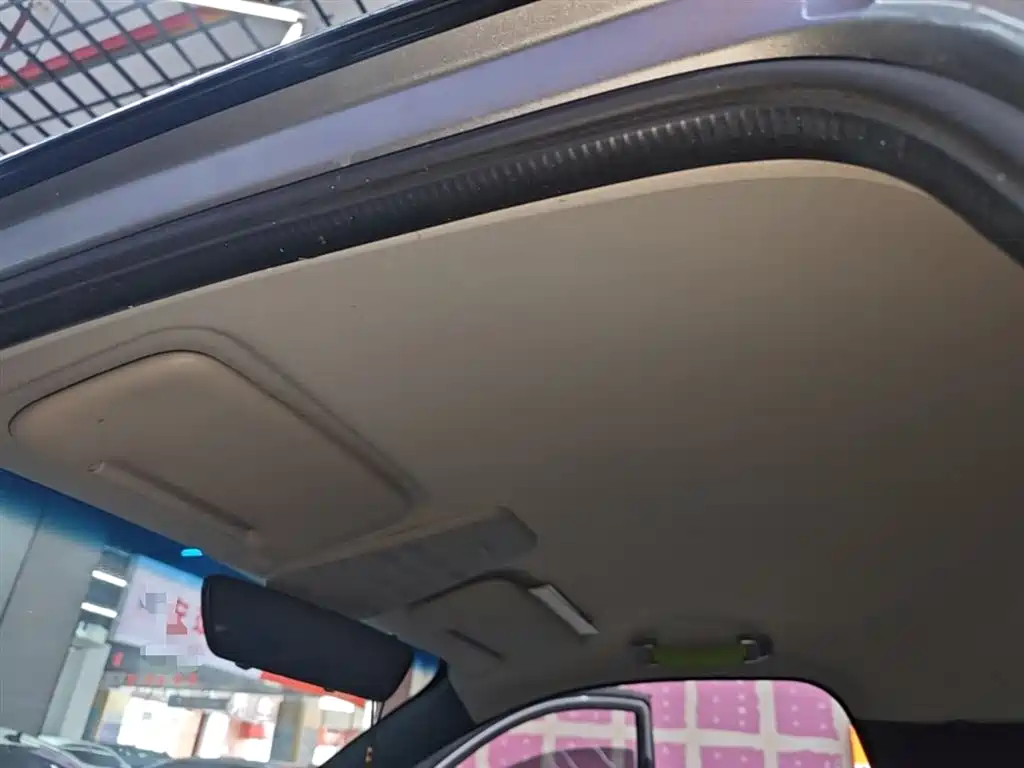 BAOJUN E100