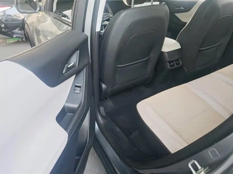 Chevrolet Equinox Plus 2024 155km ACTIV Ultimate Edition фото 11