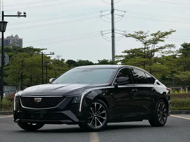 Cadillac CT5 2025