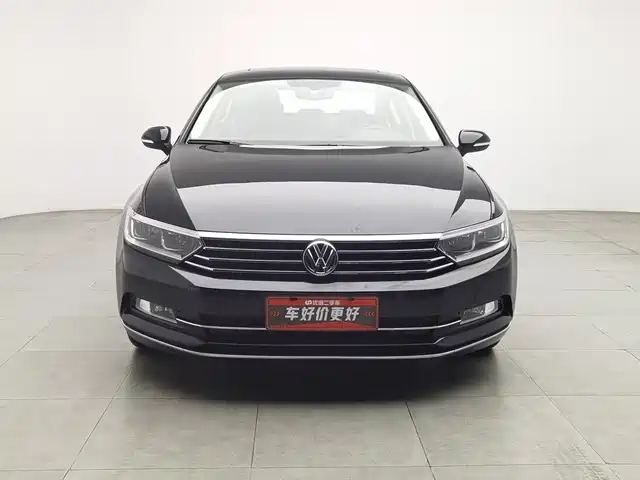 Volkswagen Magotan 2018 330TSI DSG Luxury — фото 3