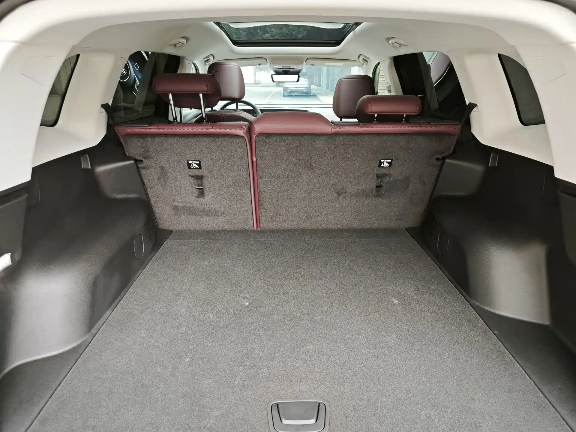 Photo 10 - Buick Envision Plus