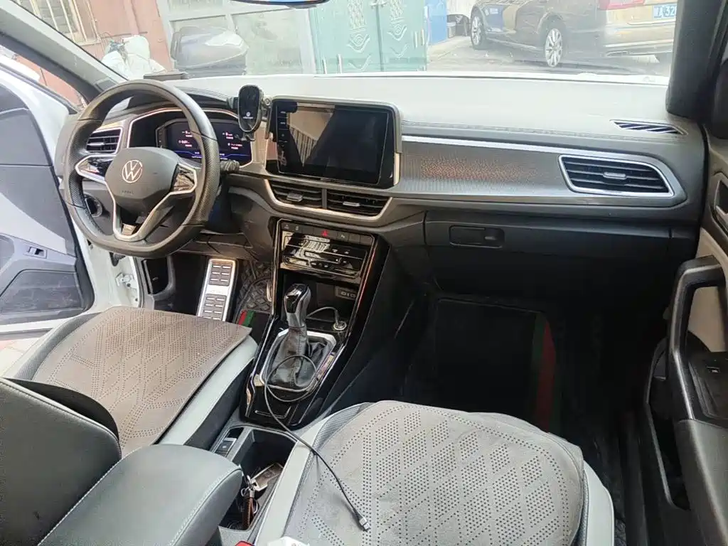 Volkswagen T-ROC 2023 2023 300TSI DSG 2WD Dawn Edition