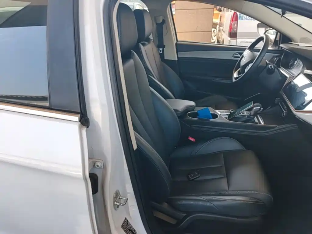 Chery Arrizo 5 PLUS 2021 2021 Little AI 1.5L CVT PLUS