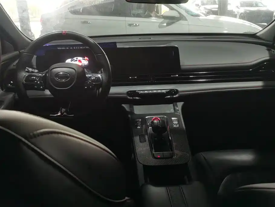 GAC Trumpchi Trumpchi Emkoo 2023 270T DCT J16 Edition фото 12