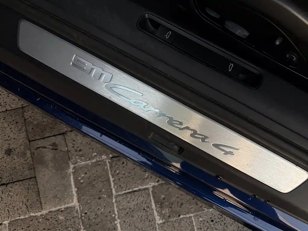 Porsche 911 2020 Carrera 4 3.0T фото 8