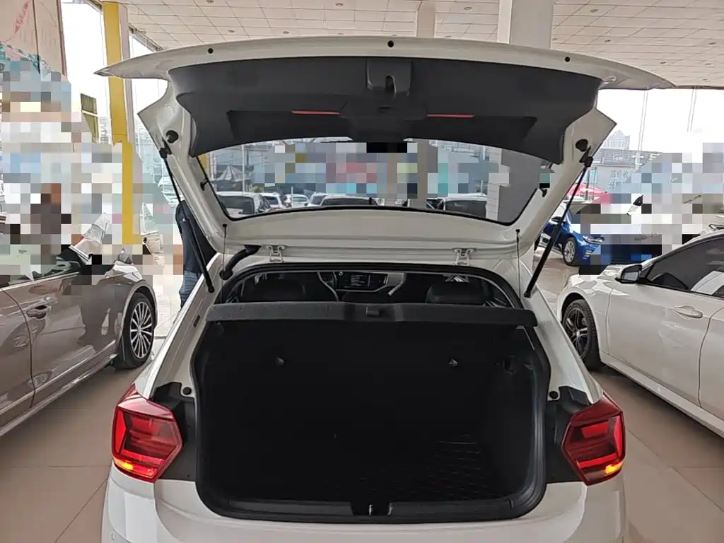 Volkswagen Polo 2021 2019 Plus 1.5L Automatic Colorful Tech Edition