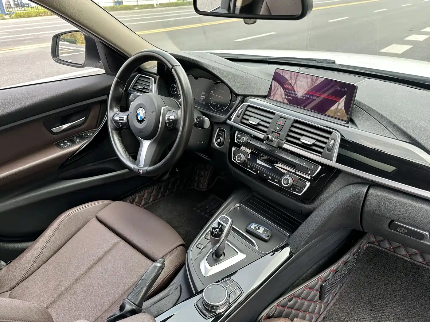 BMW 3 Series 2019 320Li M Luxury Package фото 16