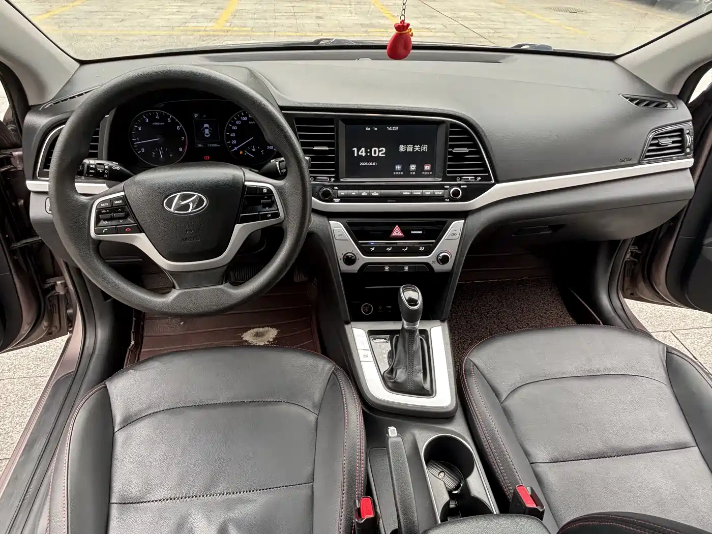 Hyundai Elantra 2016 1.6L Auto Smart·Luxury Edition фото 5