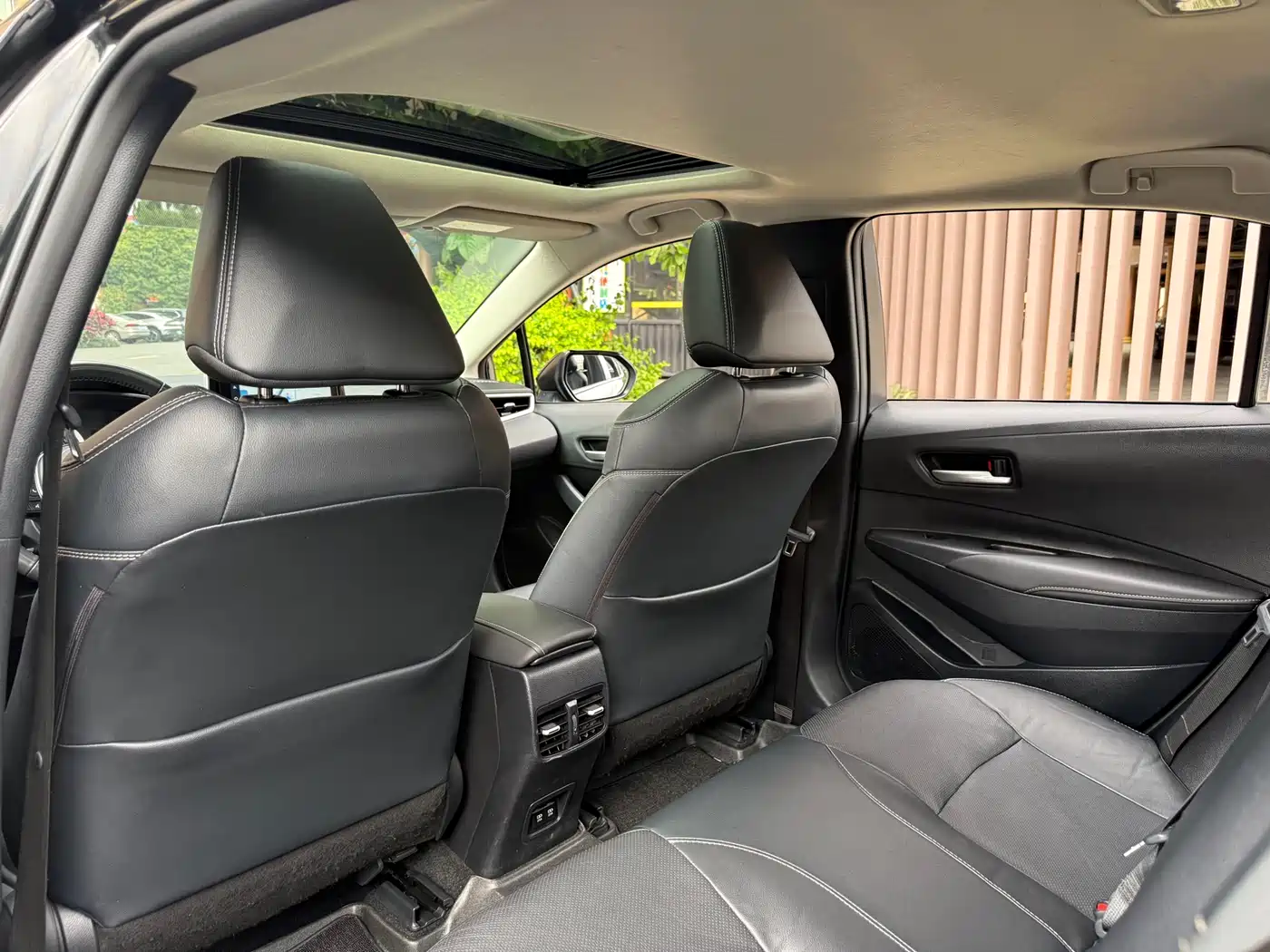 Toyota Corolla 2021 1.2T S-CVT Sport Edition фото 8