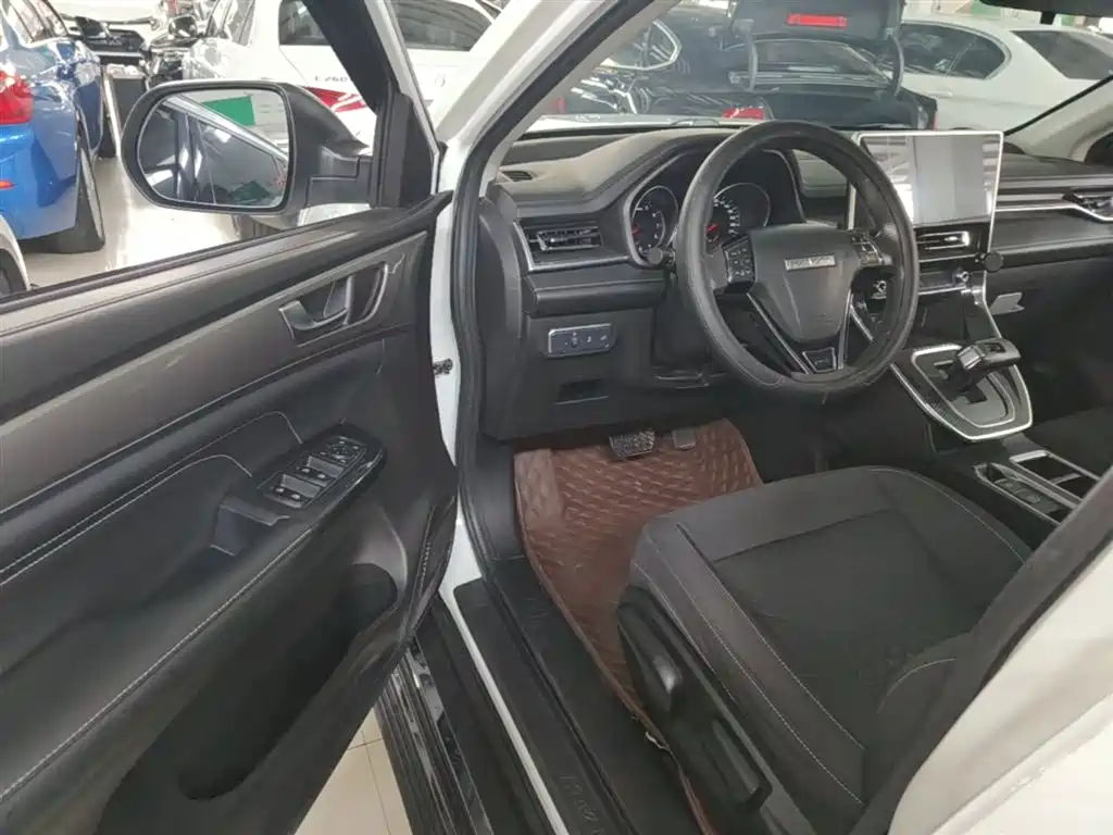 Haval M6 2021 PLUS 1.5T DCT Elite Smart Connect фото 16