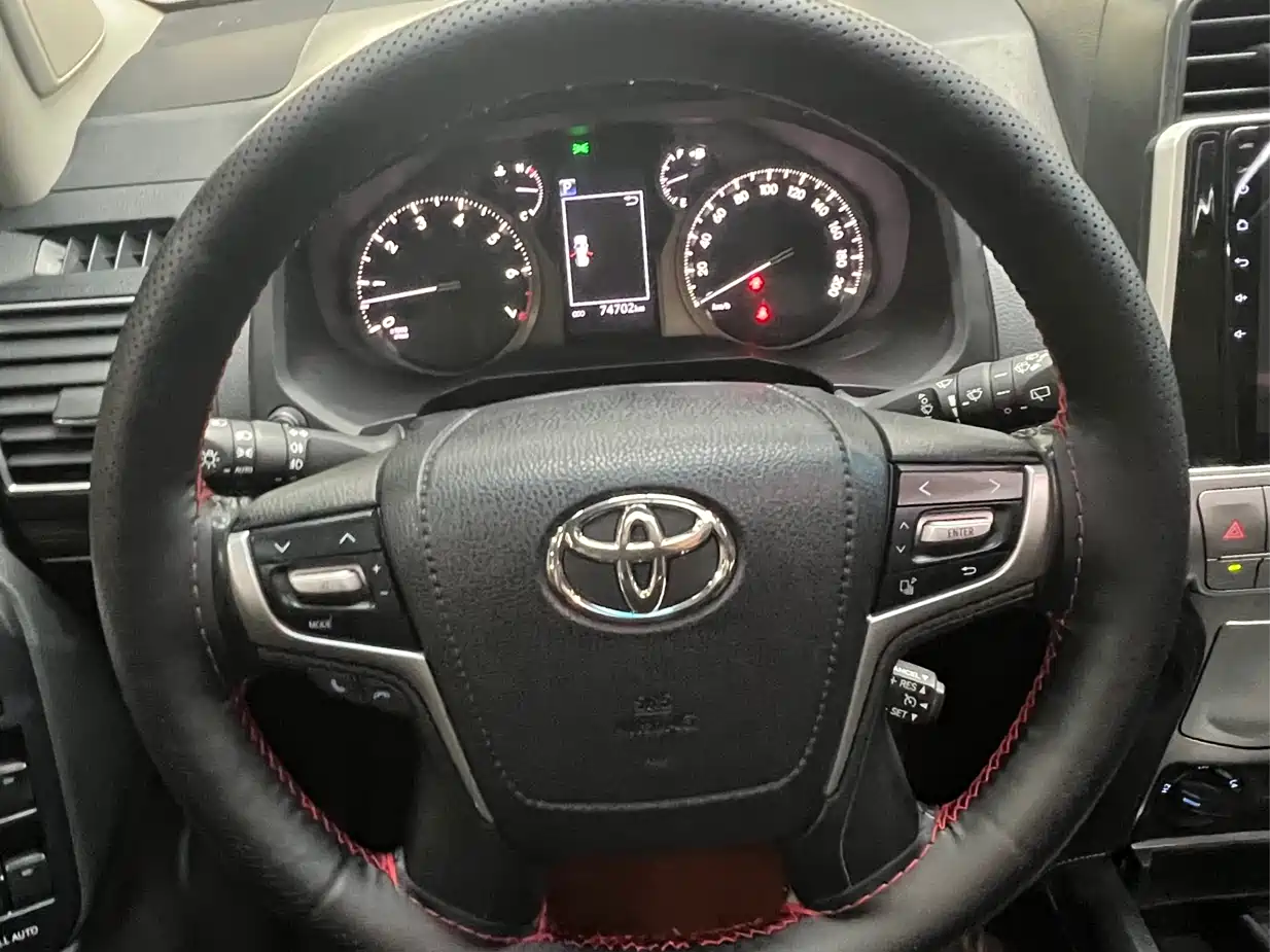 Toyota Prado 2018 3.5L Automatic TX-L Rear-mounted Spare Tire фото 13
