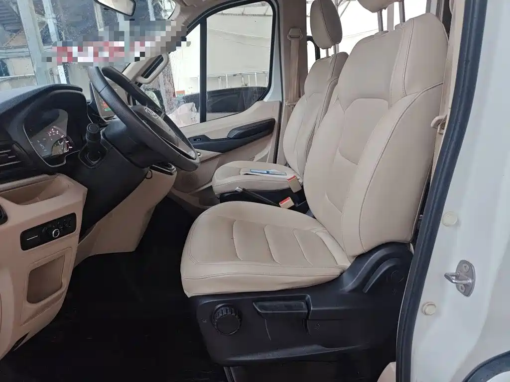 SAIC Maxus Xintu V90 2023 2022 2.0T Manual Zhida RWD Long Wheelbase High Roof Single Rear Tire 9-Seater
