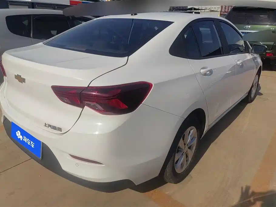 Chevrolet Cavalier 2022 325T Auto Delight Edition фото 3