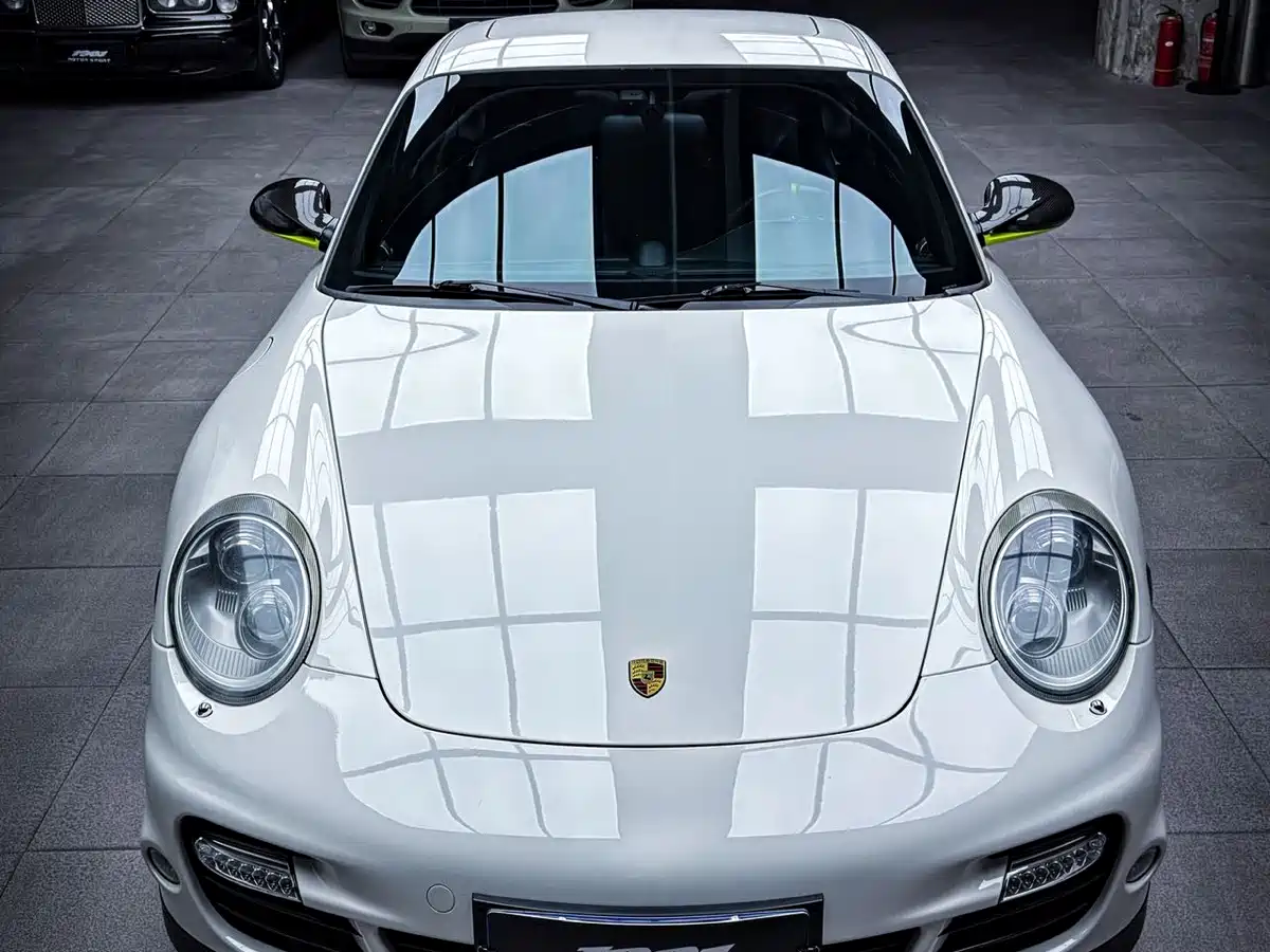 Porsche 911 фото 2