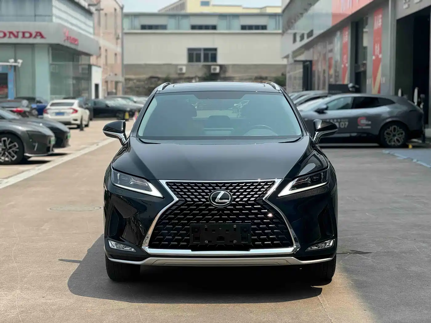 Lexus RX 2020 Facelift 300 2WD Elite Edition фото 2