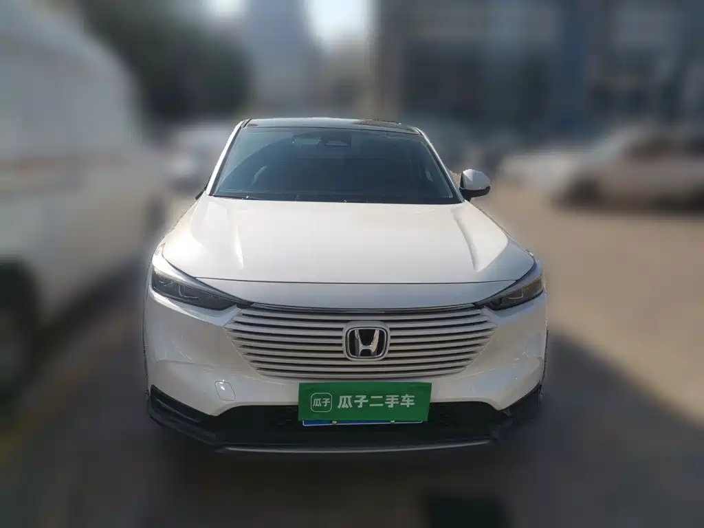 Фото 2 - Honda Vezel