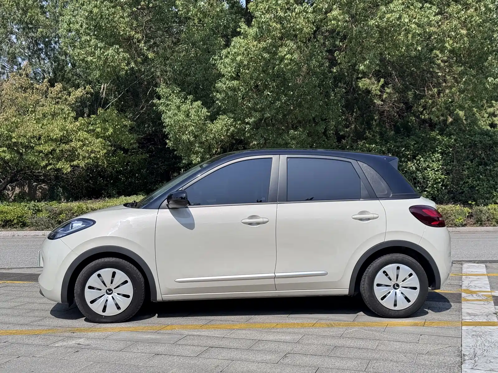 صورة 3 - Wuling Motors Wuling Bingo