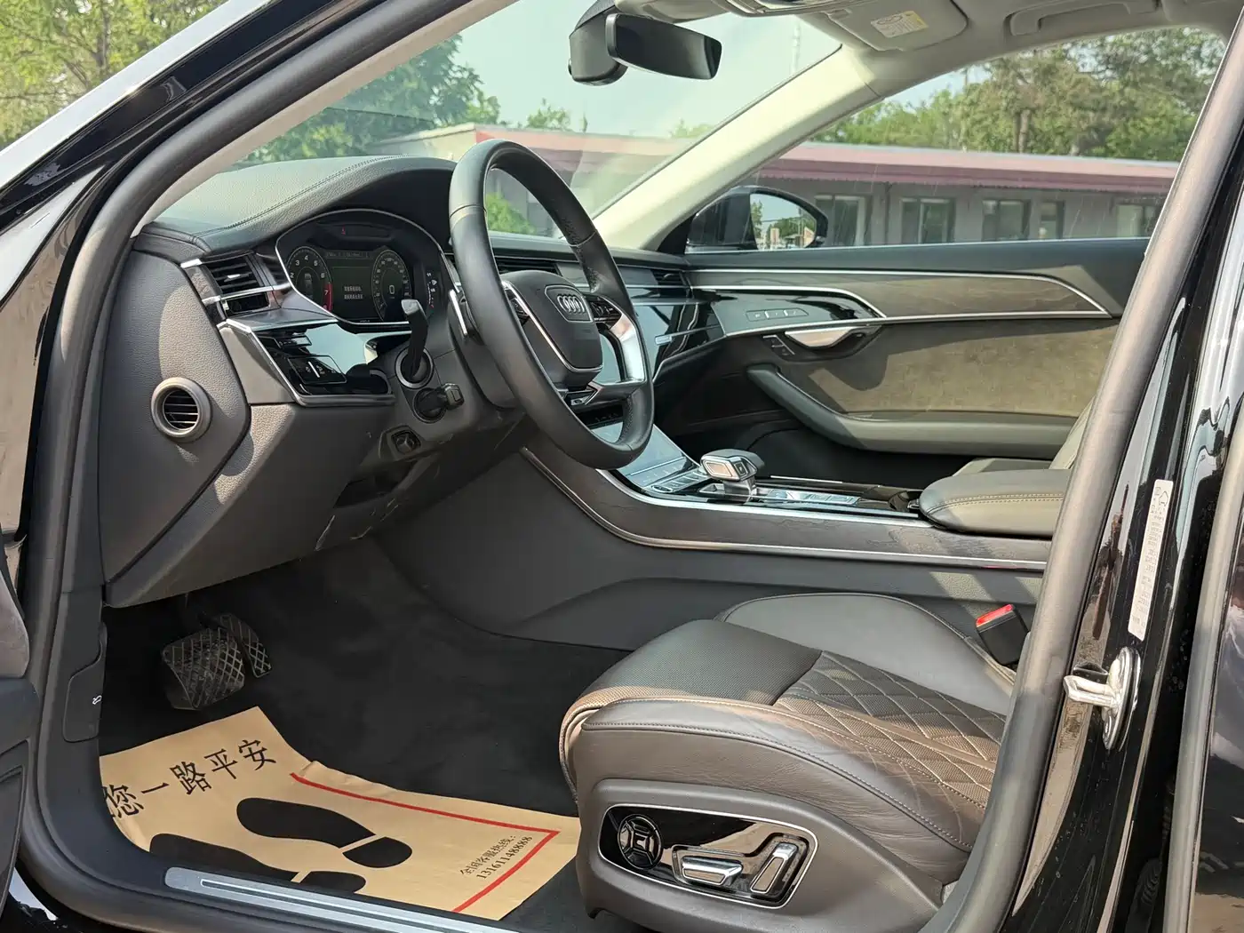Audi A8 2021 A8L 50 TFSI quattro Comfort фото 10