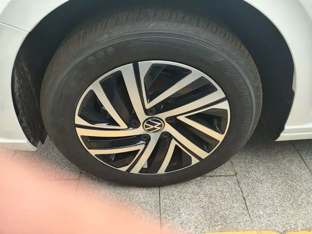 Volkswagen Lavida 2024 Model 1.5L Automatic Starlight 5 Million Edition фото 23