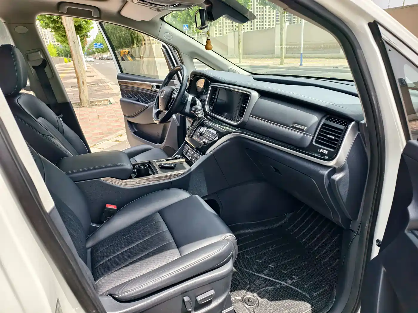 GAC Trumpchi Trumpchi M8 2020 Master Edition 390T Ultimate фото 12