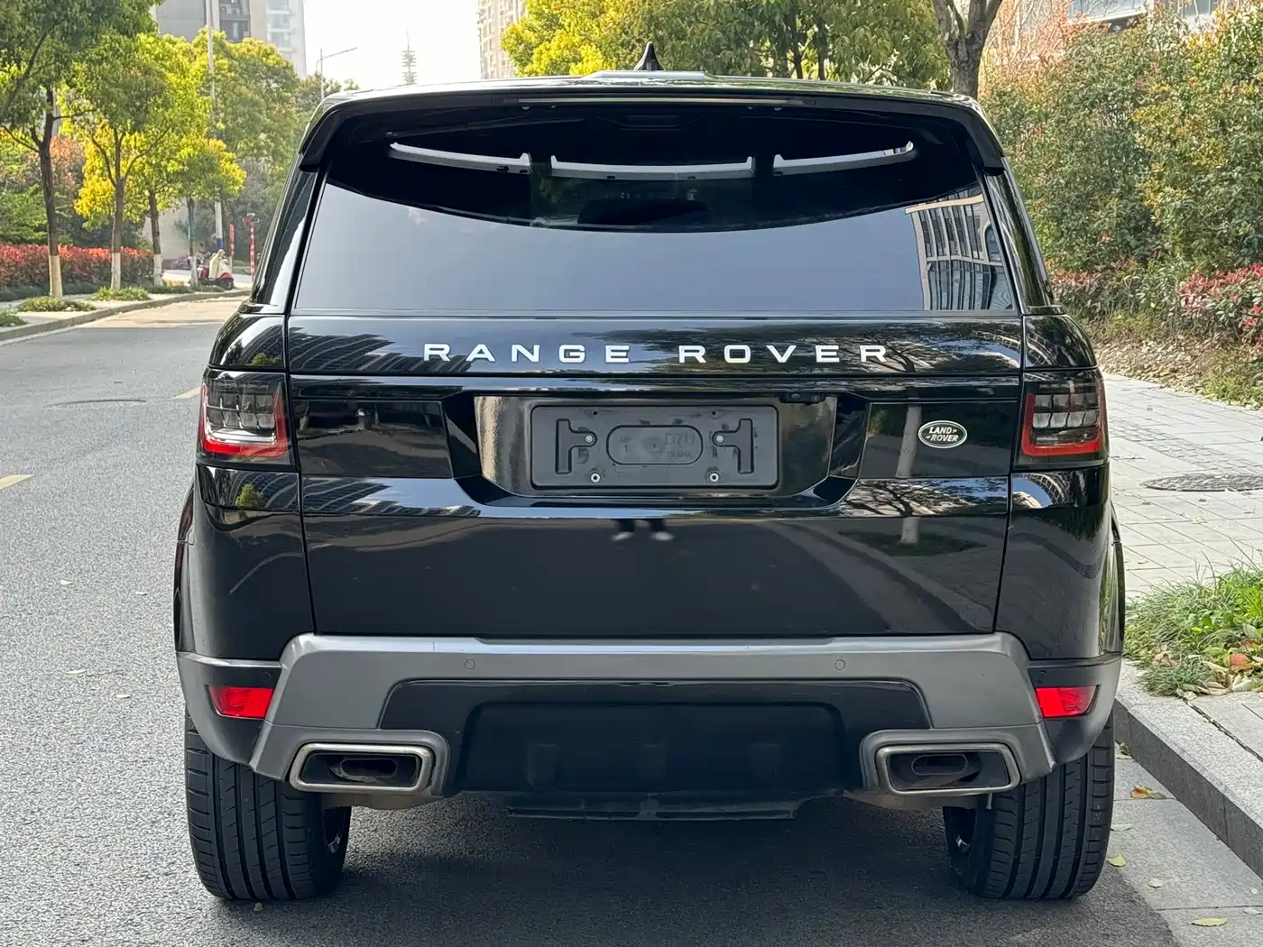 Land Rover Range Rover Sport 2021 3.0 L6 SE фото 4