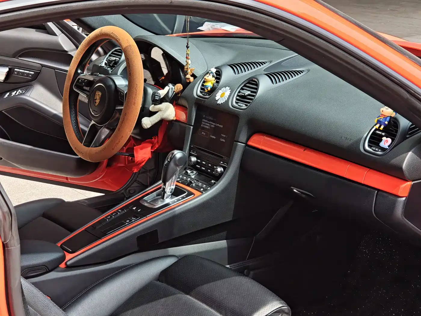 Porsche 718 2018 Cayman 2.0T фото 15