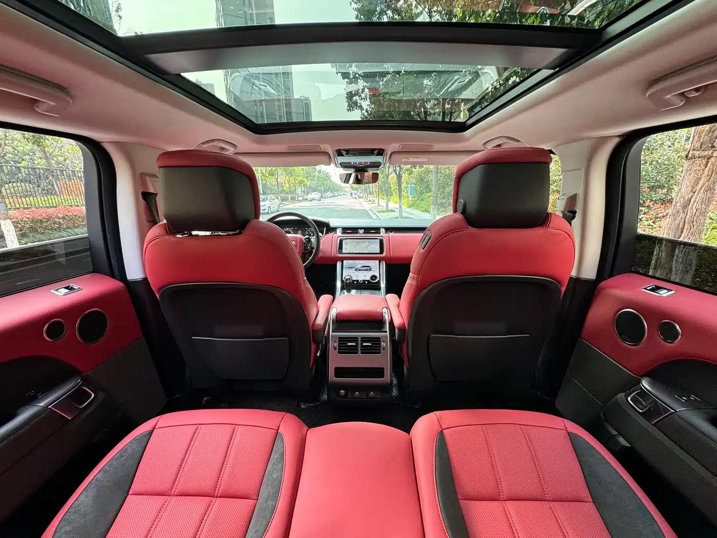 Land Rover Range Rover Sport 2021 3.0 L6 SE фото 10