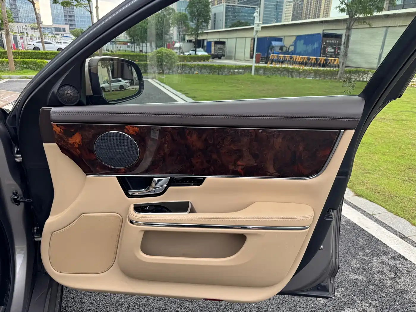 Jaguar XJ 2012 2012 XJL 3.0 Panorama Business
