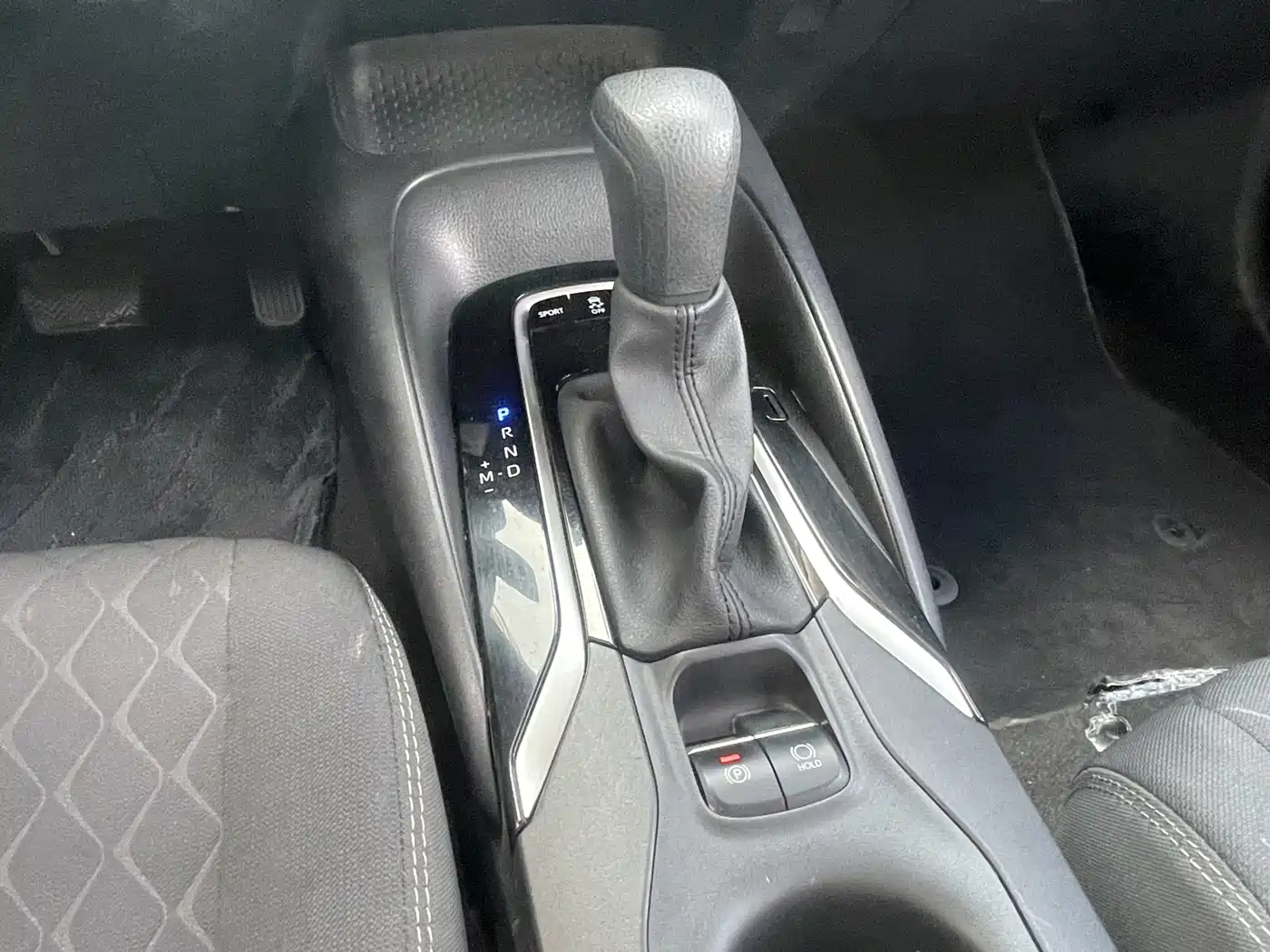 Toyota Allion 2022 Model 2.0L Prestige Edition фото 4
