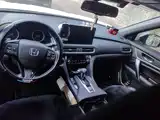 Фото 12 - Honda UR-V