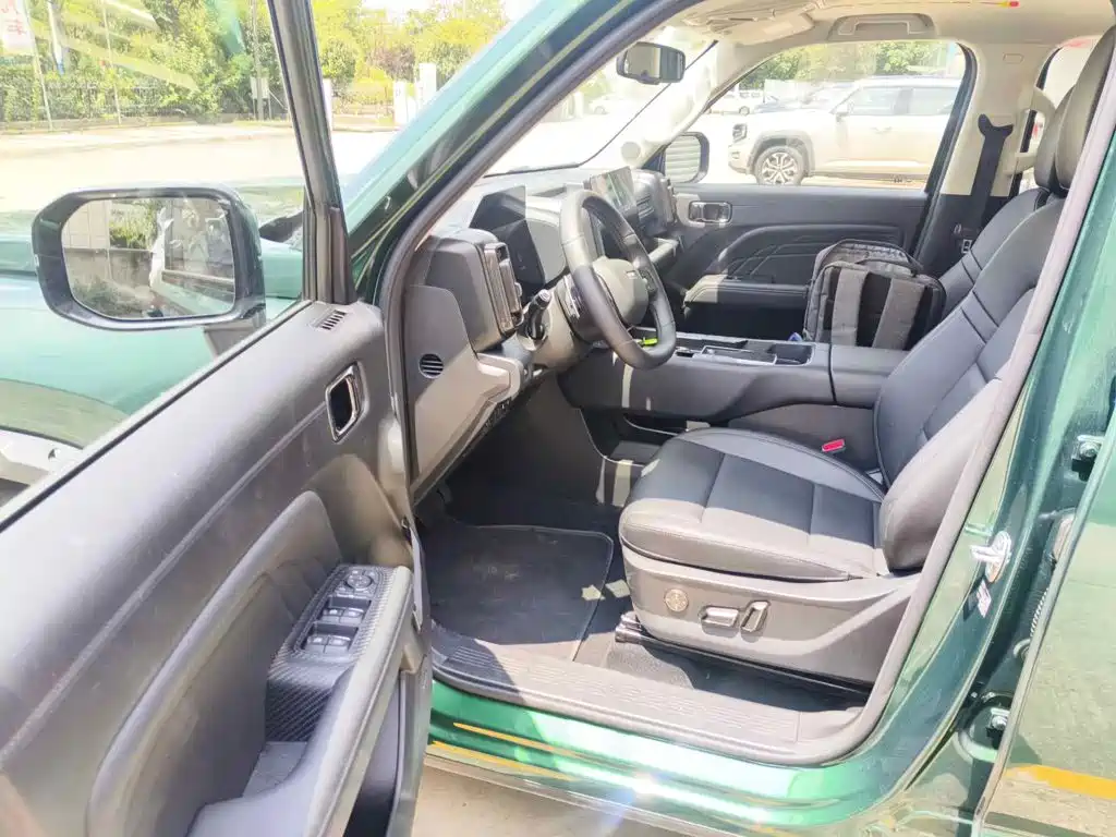 Haval Menglong 2025 2025 2.0T 4WD Ultra