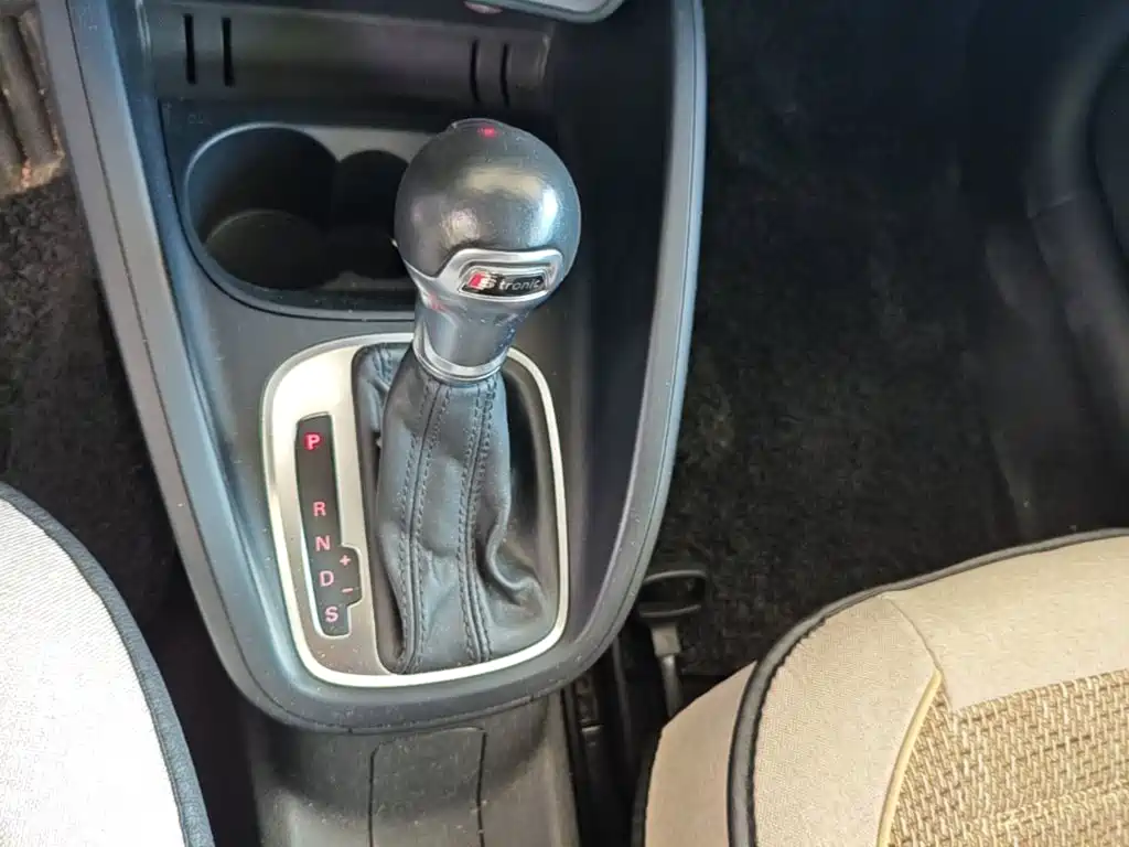 Audi A1 2015 2014 30 TFSI Fashion