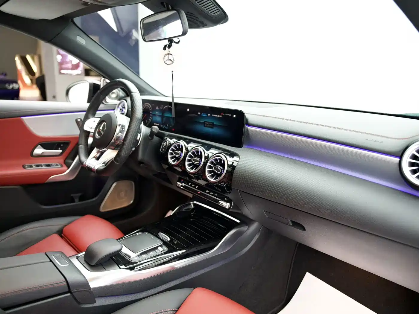 Mercedes-Benz A-Class AMG 2023 2022 AMG A 35 L 4MATIC