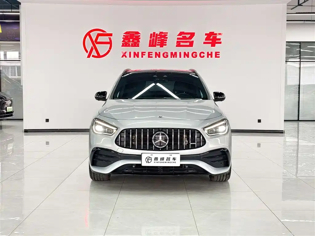 Mercedes-Benz GLA AMG 2022 AMG GLA 35 4MATIC фото 3