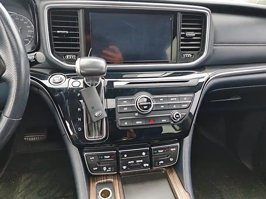 GAC Trumpchi Trumpchi M8 2020 Pilot 390T Prestige Edition фото 13