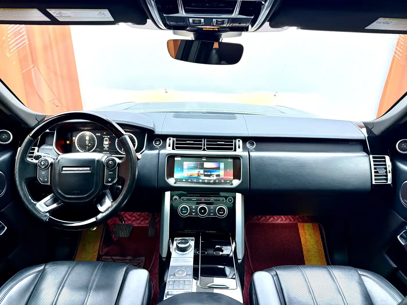 Land Rover Range Rover 2017 3.0 SC V6 Vogue фото 9