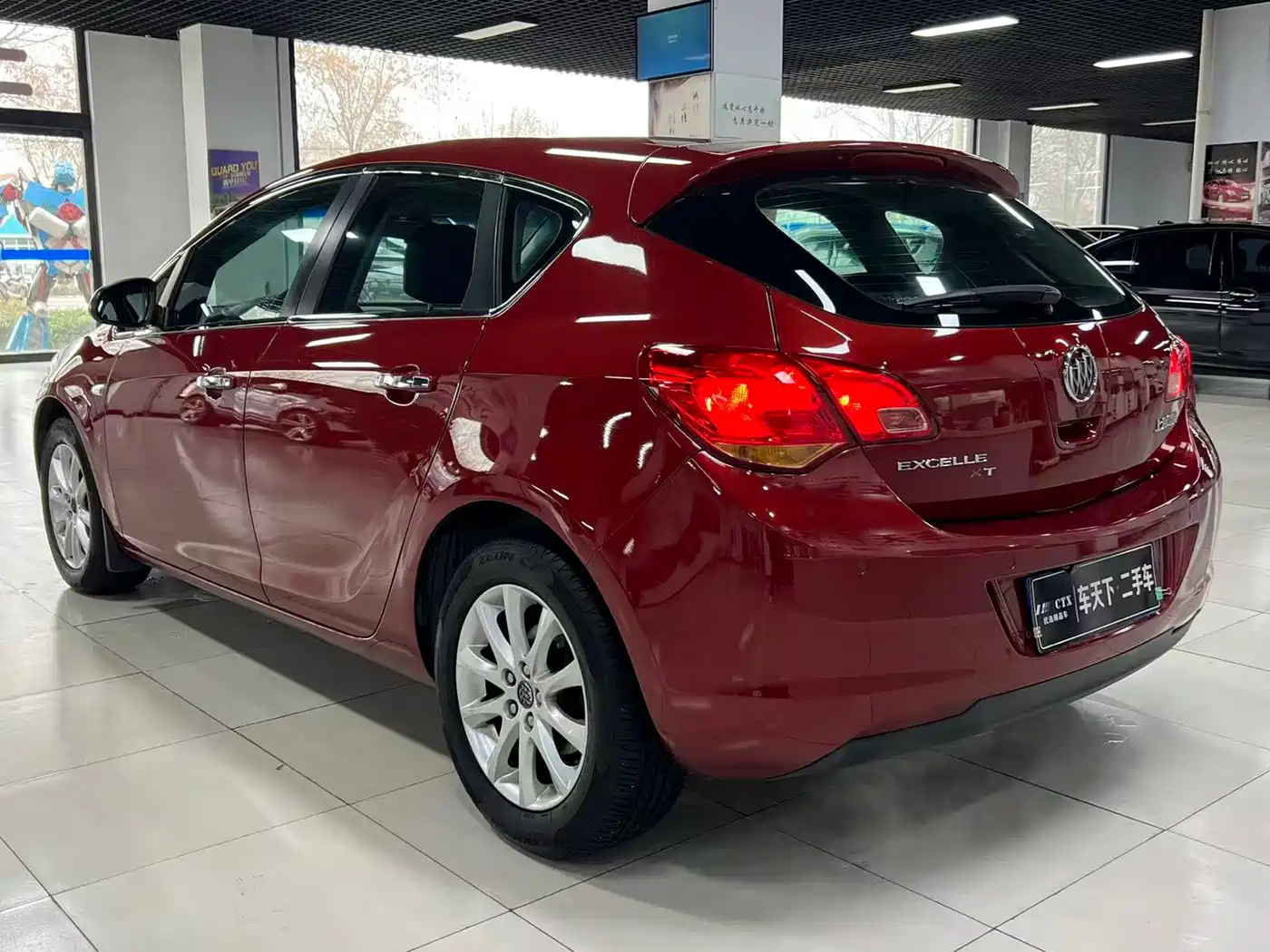 Buick Excelle 2014 XT 1.6L Automatic Fashion фото 4