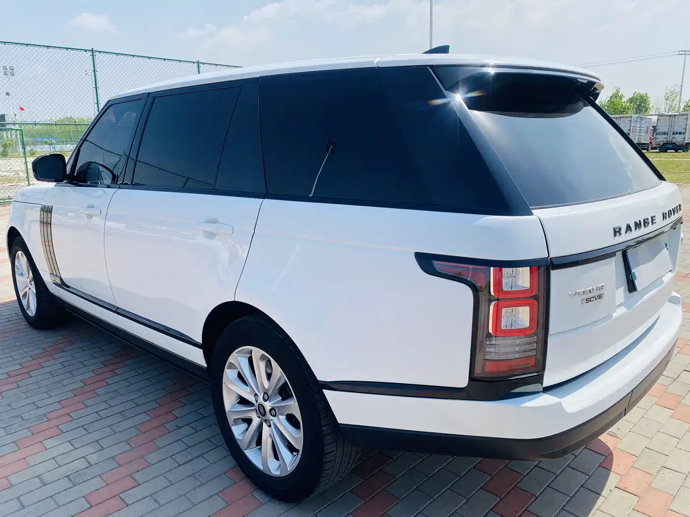 Land Rover Range Rover 2017 3.0 SC V6 Vogue LWB (Long Wheelbase) фото 7