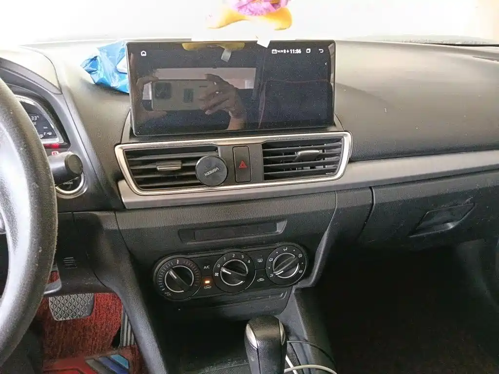 Фото 6 - Mazda Mazda 3