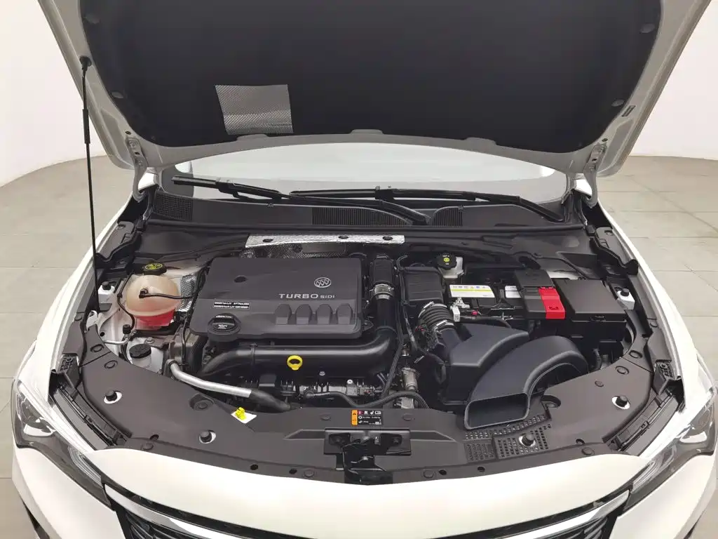 Buick Verano, миниатюра 6