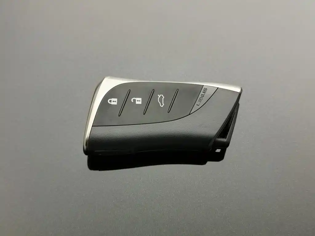 Lexus ES, миниатюра 19