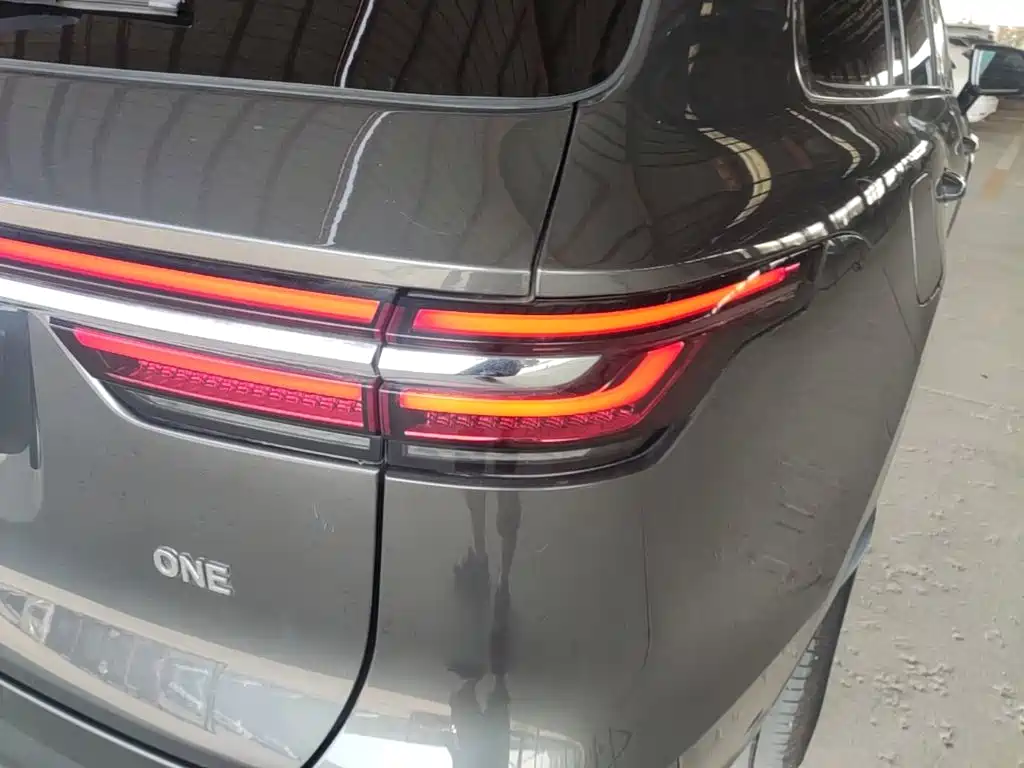 Фото 8 - Li Auto Li ONE