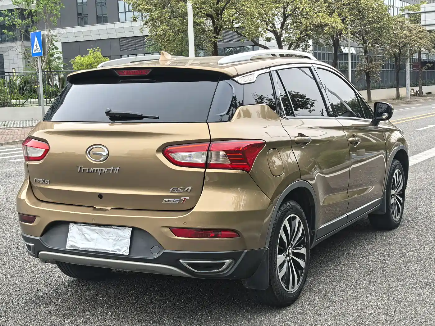GAC Trumpchi Trumpchi GS4 2017 235T Manual 2WD Luxury фото 4