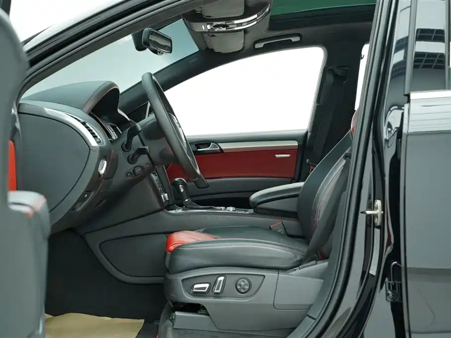 Audi Q7 2011 3.0 TFSI Exclusive (200kW) фото 10