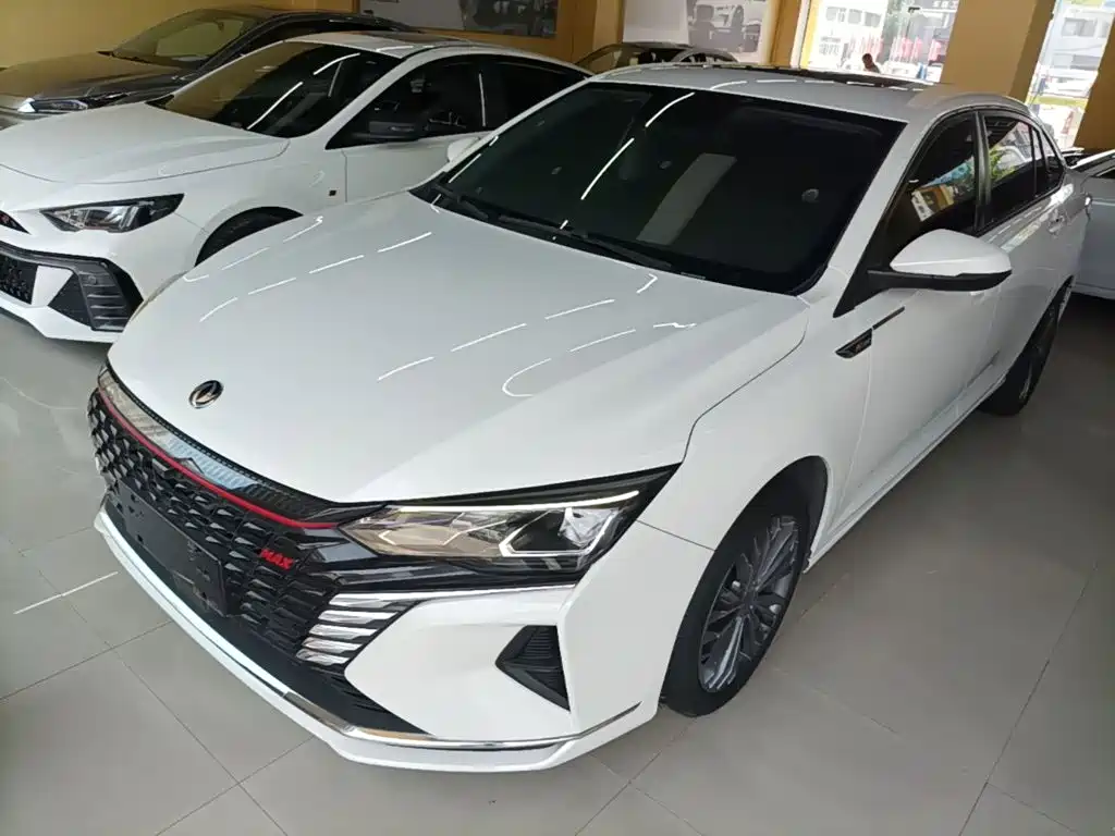 Фото 2 - Dongfeng Aeolus Yixuan MAX