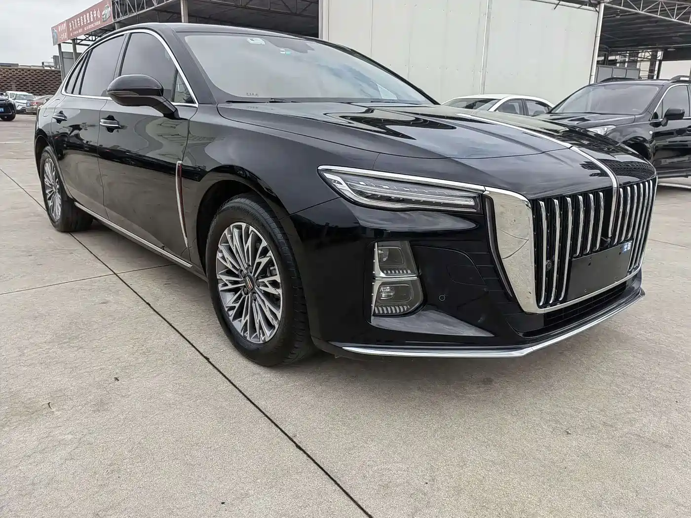 Hongqi H5 2023 1.5T DCT Smart Connect Flag Rhythm фото 3